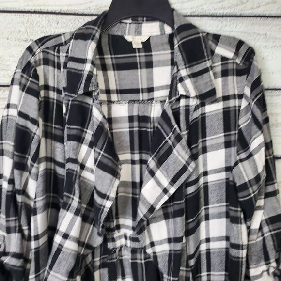 EST. 1946 Women’s Plaid Waterfall Open Front Cardigan Black White Plus Size 18/2 - Picture 4 of 10